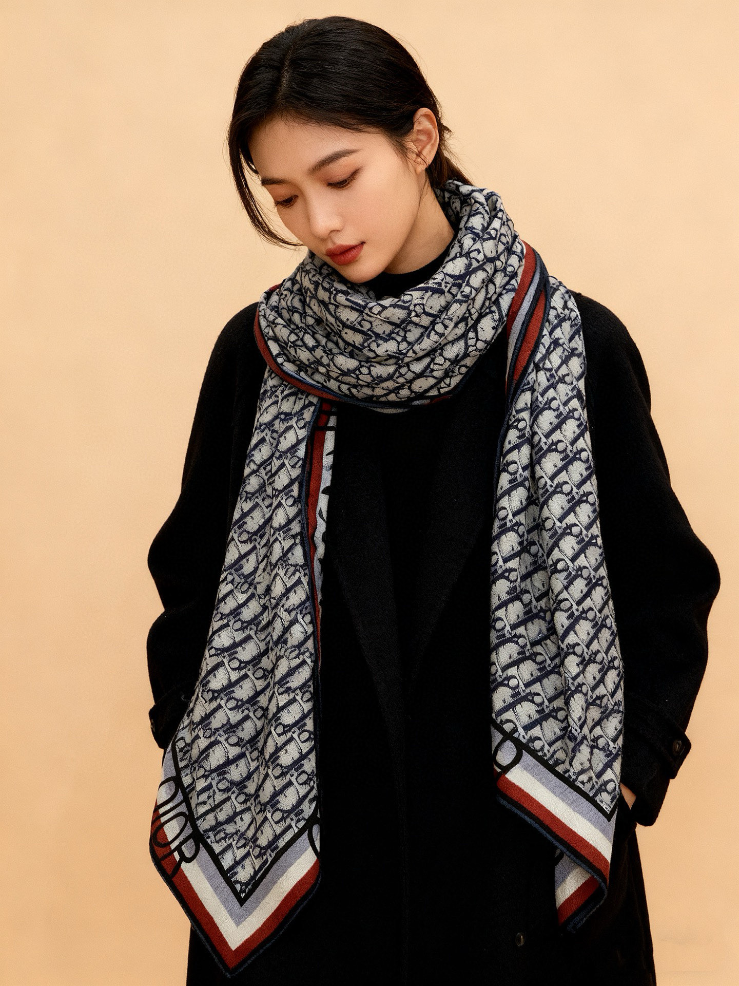 新✨✨😘👍Dior最最新的专柜主打款【D边框老花140】 💟 度假及日常都非常好搭配的款😍订单私流 】一