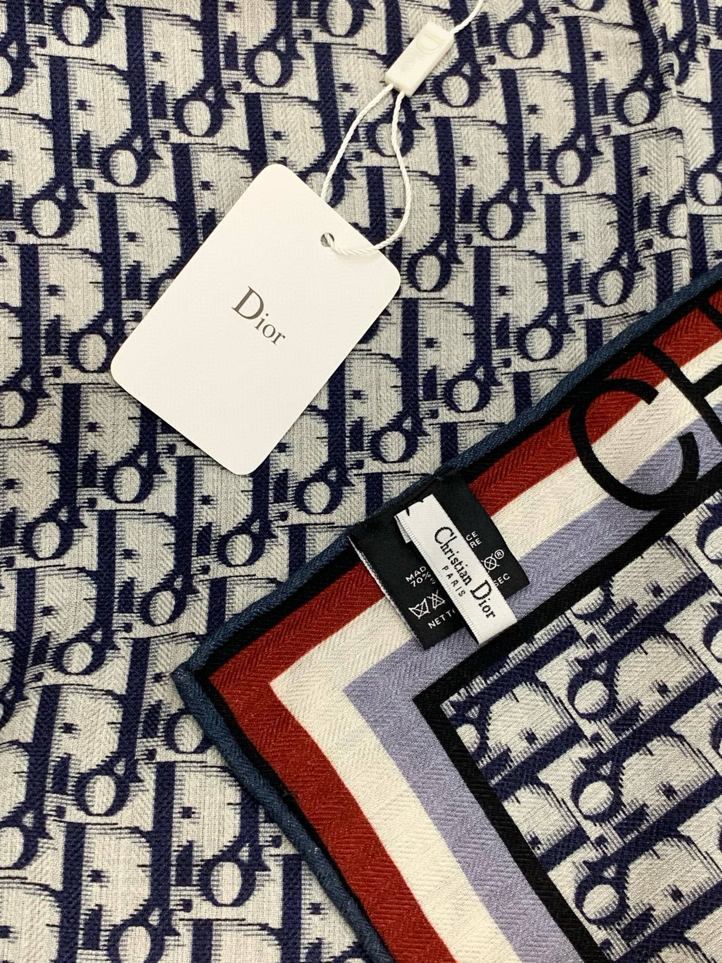 新✨✨😘👍Dior最最新的专柜主打款【D边框老花140】 💟 度假及日常都非常好搭配的款😍订单私流 】一