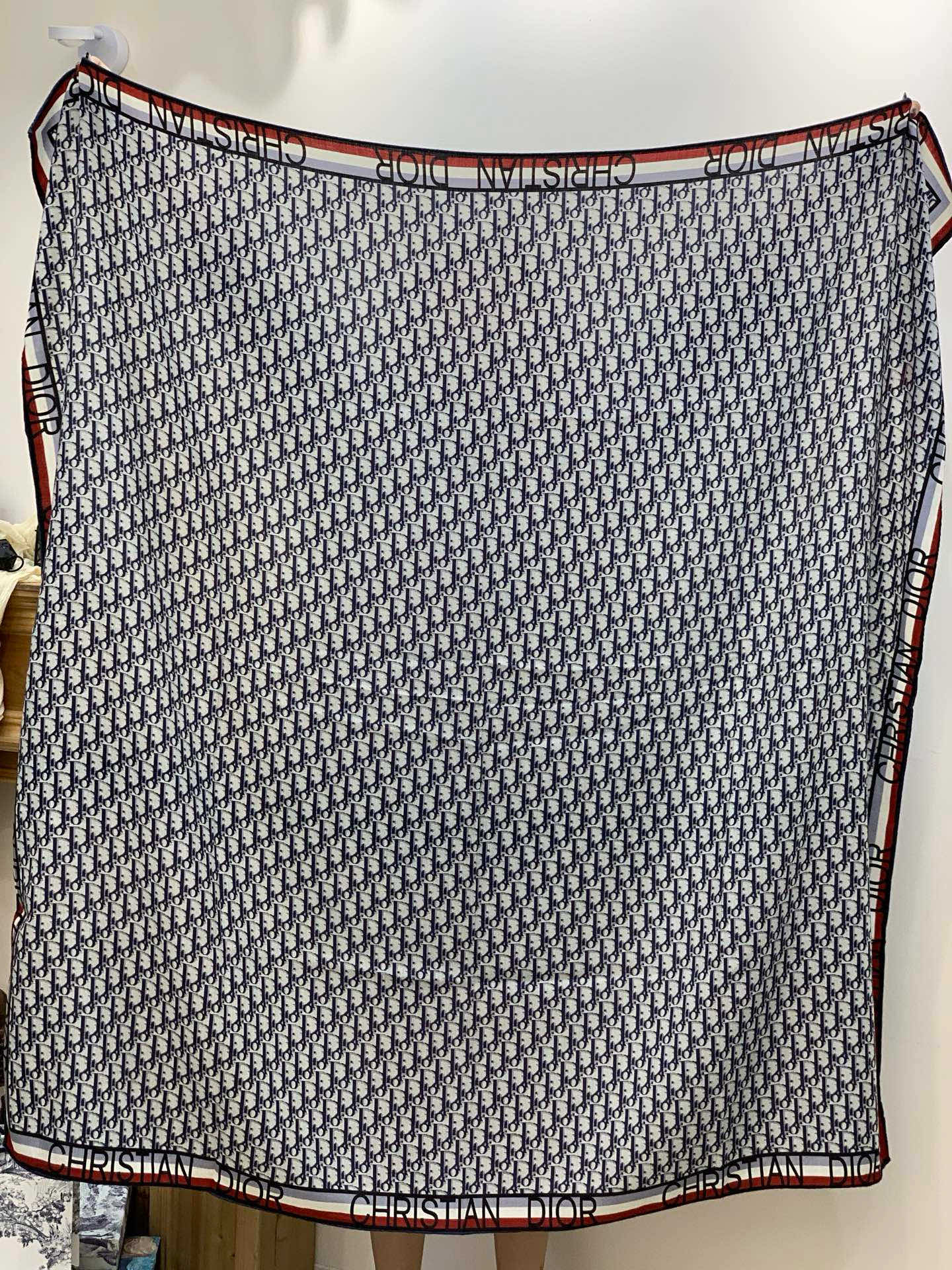 新✨✨😘👍Dior最最新的专柜主打款【D边框老花140】 💟 度假及日常都非常好搭配的款😍订单私流 】一