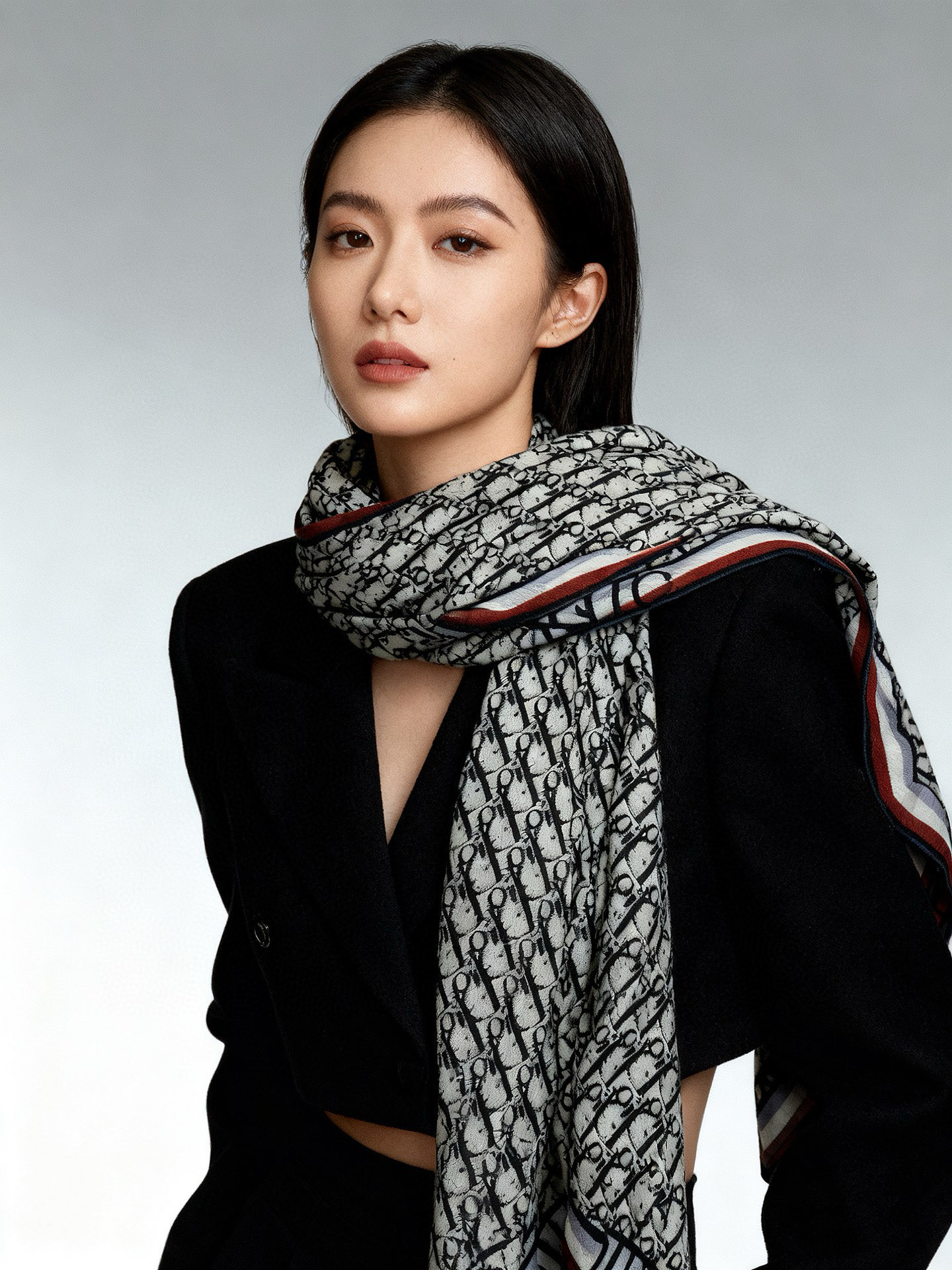 新✨✨😘👍Dior最最新的专柜主打款【D边框老花140】 💟 度假及日常都非常好搭配的款😍订单私流 】一