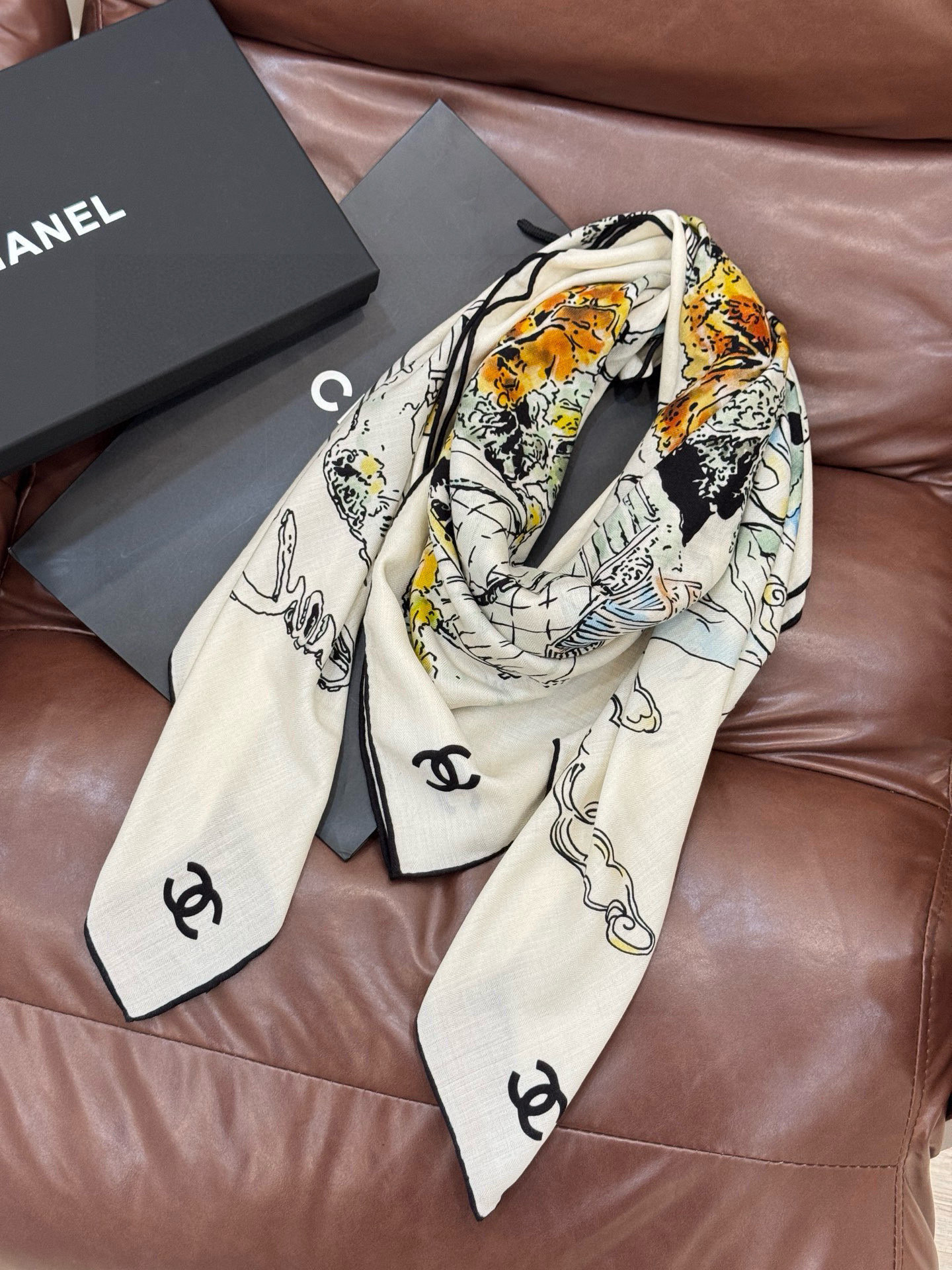 Chanel 25高级手工坊系列～～【140顶级丝绒双面同色披肩】25高级手工坊系列作品梦幻而极具电影感