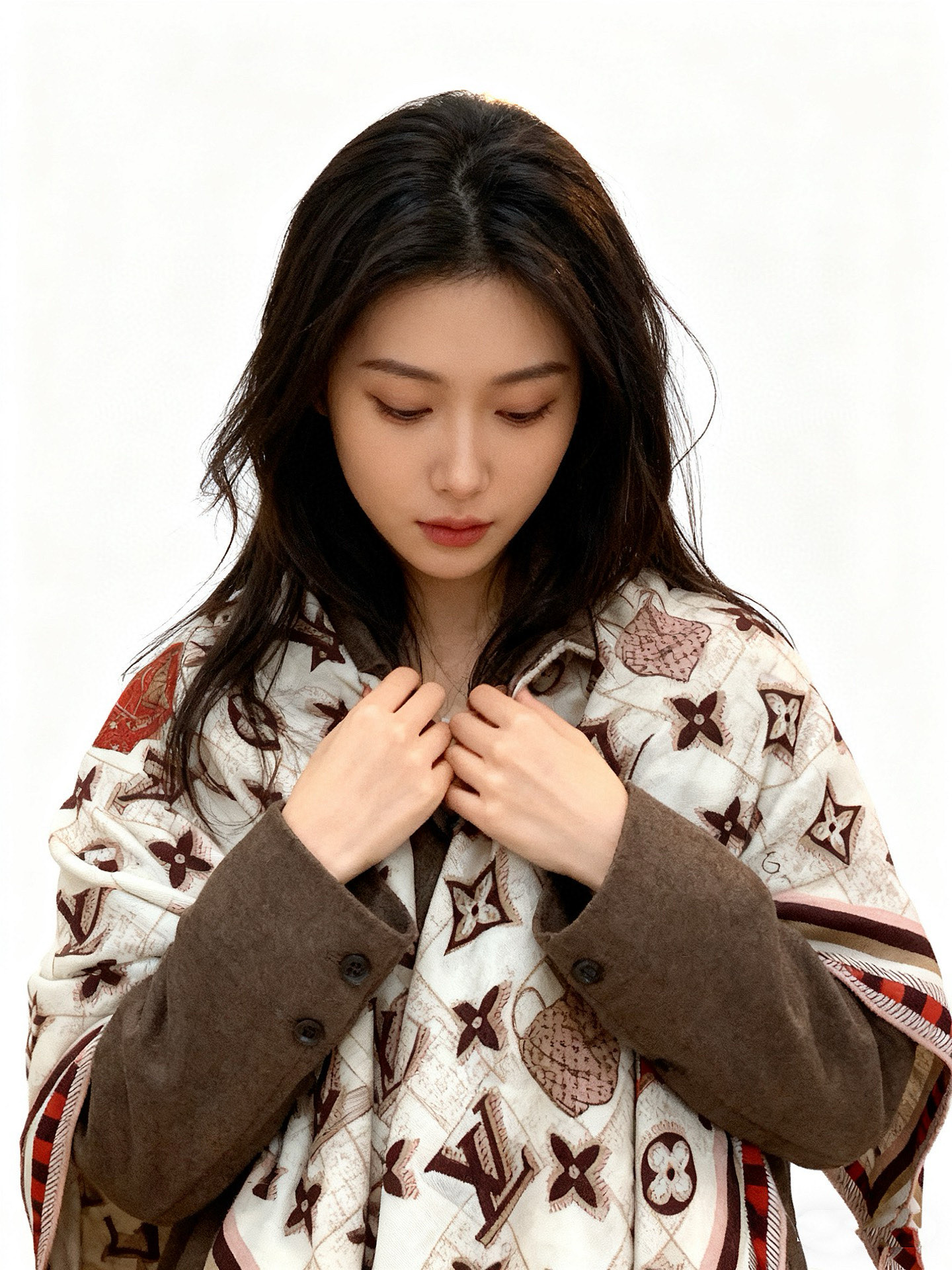 LV x TM 140披肩【140顶级丝绒双面同色披肩】本款LVxTMMonogram Multicol