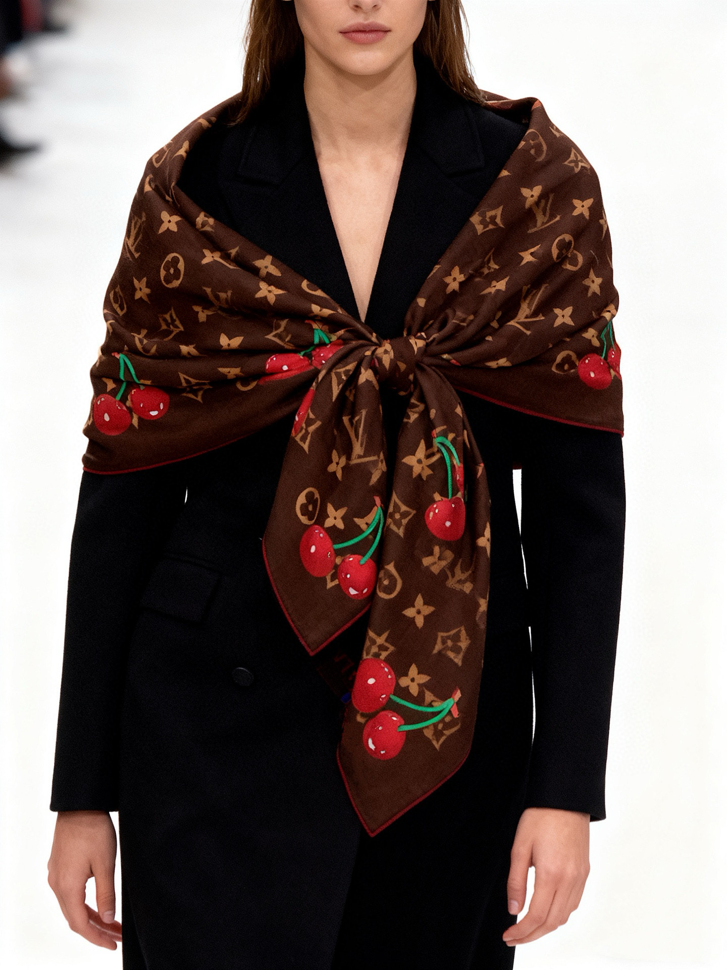 LV X TM MONOGRAMCERISE 140丝绒方巾【140双面丝绒同色】LV × TM Mon