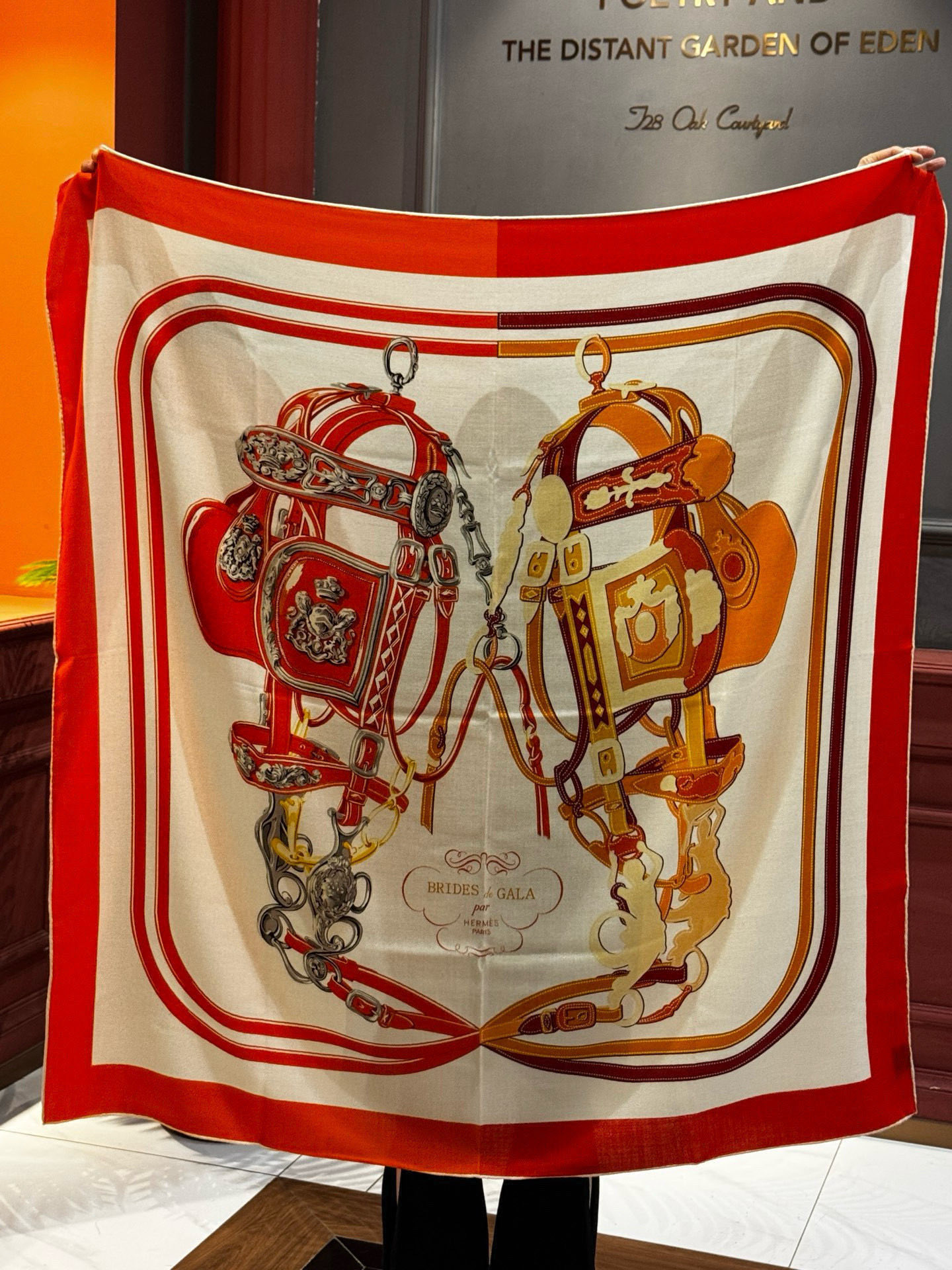 羊绒新款🆕🏇🏇买了都说好看‼️推荐💕【华丽的缰辔双面同色140】羊绒方巾，顶级工艺超值‼️爱马仕专柜爆款