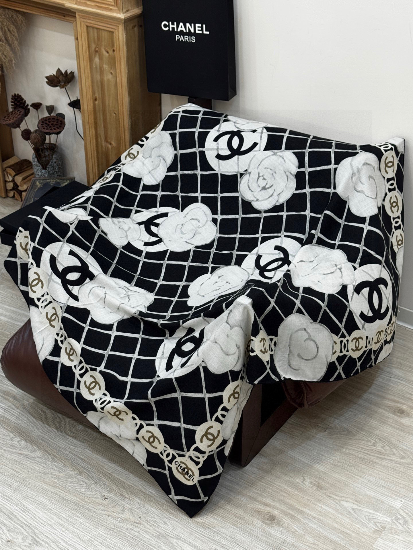 📦新款💖💖🏻🏻【山茶花印花140】140丝绒双面同色印花方巾‼️抢‼️VIP推荐 ‼️下手一定要快【高端