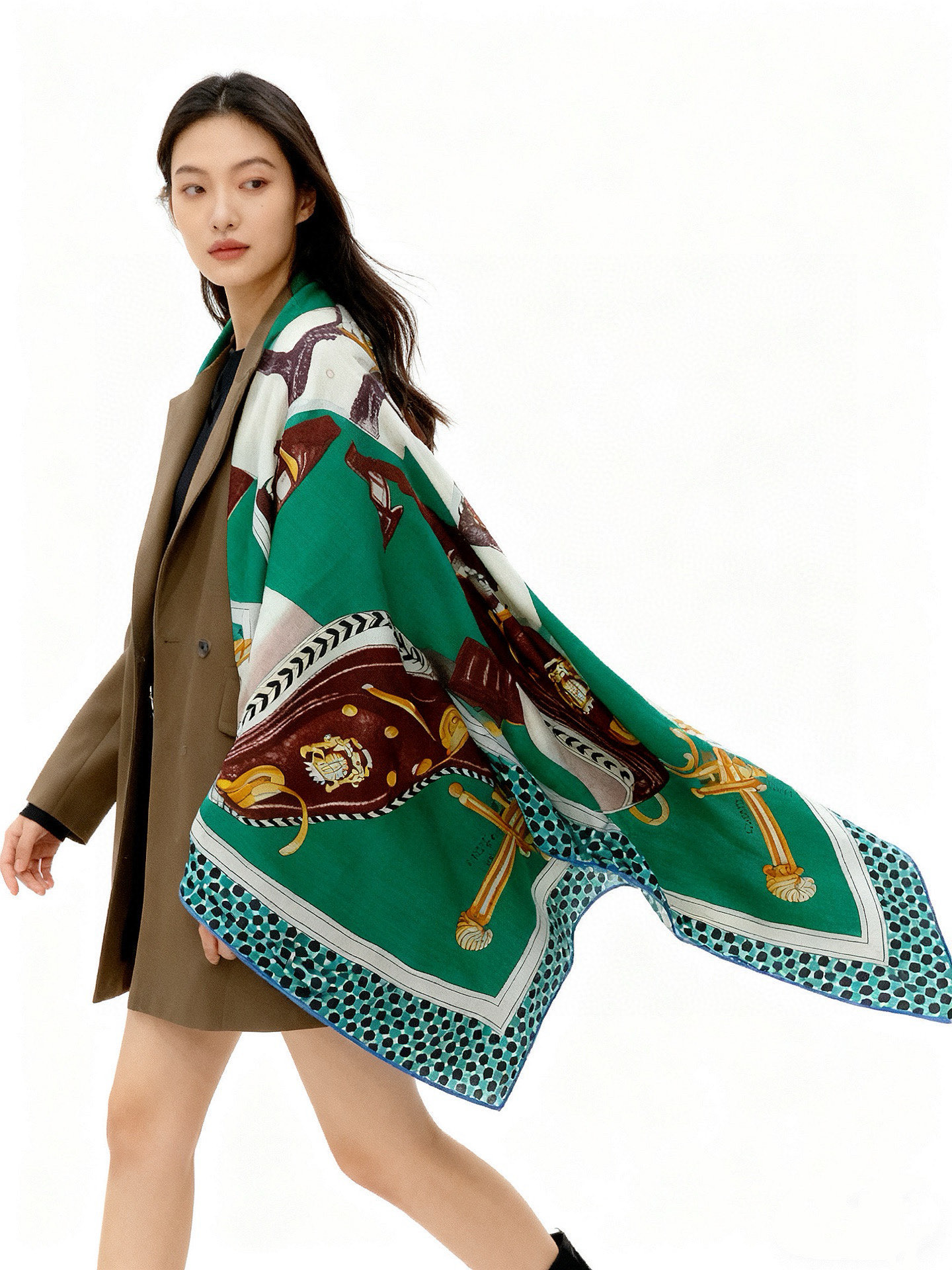 【140顶级丝羊绒双面同色披肩『骏马之城』！！超级气质！！】不仅美有其表，更有好品质与好细节的出彩内质！