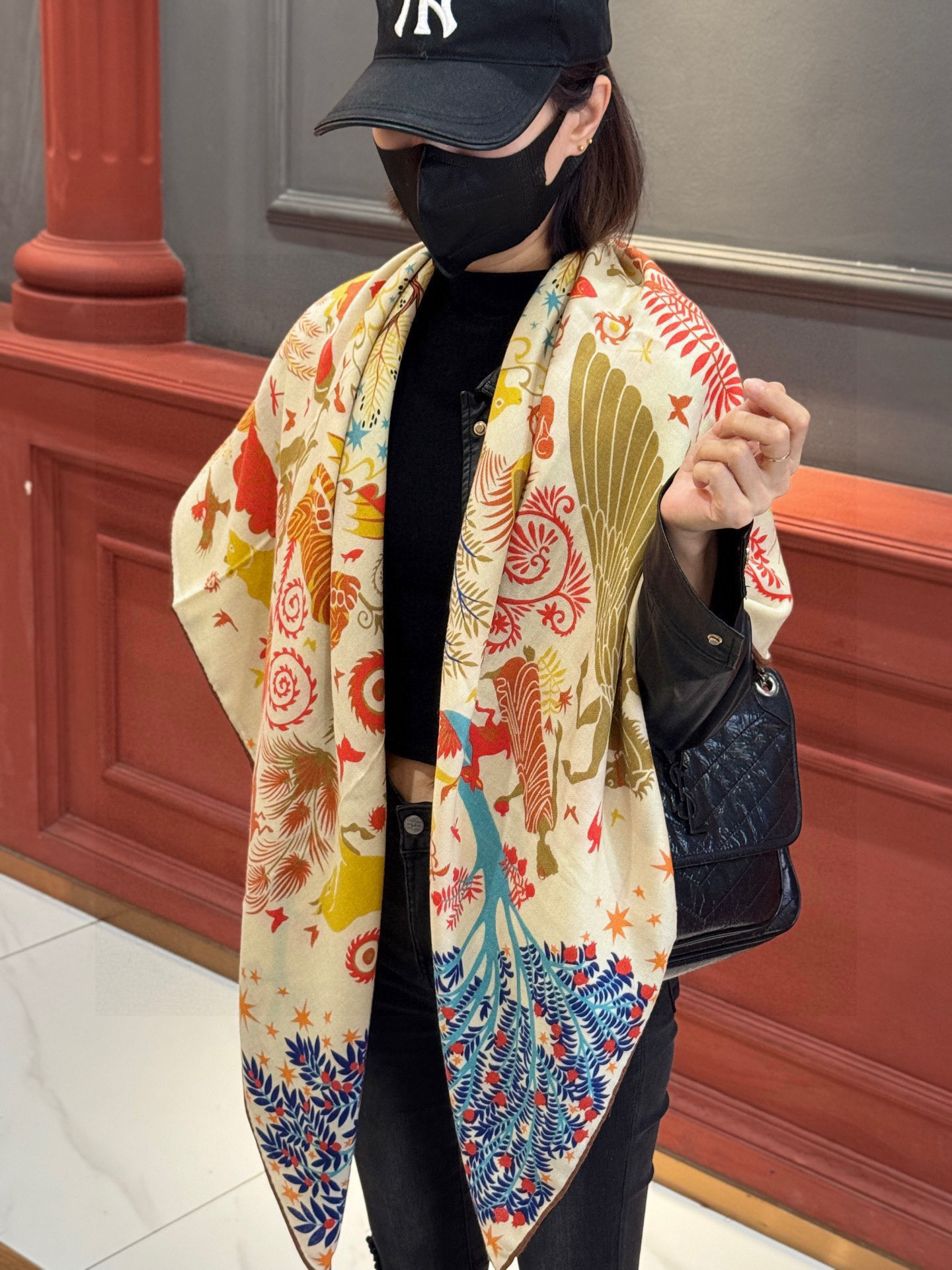 羊绒新款🆕👏👏买了都说好看‼️推荐💕爱马仕双面同色羊绒方巾【玛雅森林双面同色140】，顶级工艺超值‼️爱