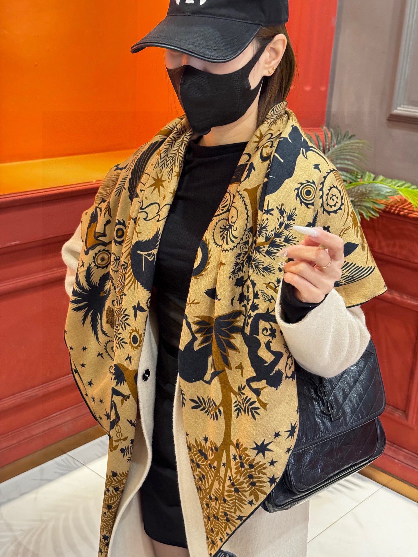 羊绒新款🆕👏👏买了都说好看‼️推荐💕爱马仕双面同色羊绒方巾【玛雅森林双面同色140】，顶级工艺超值‼️爱