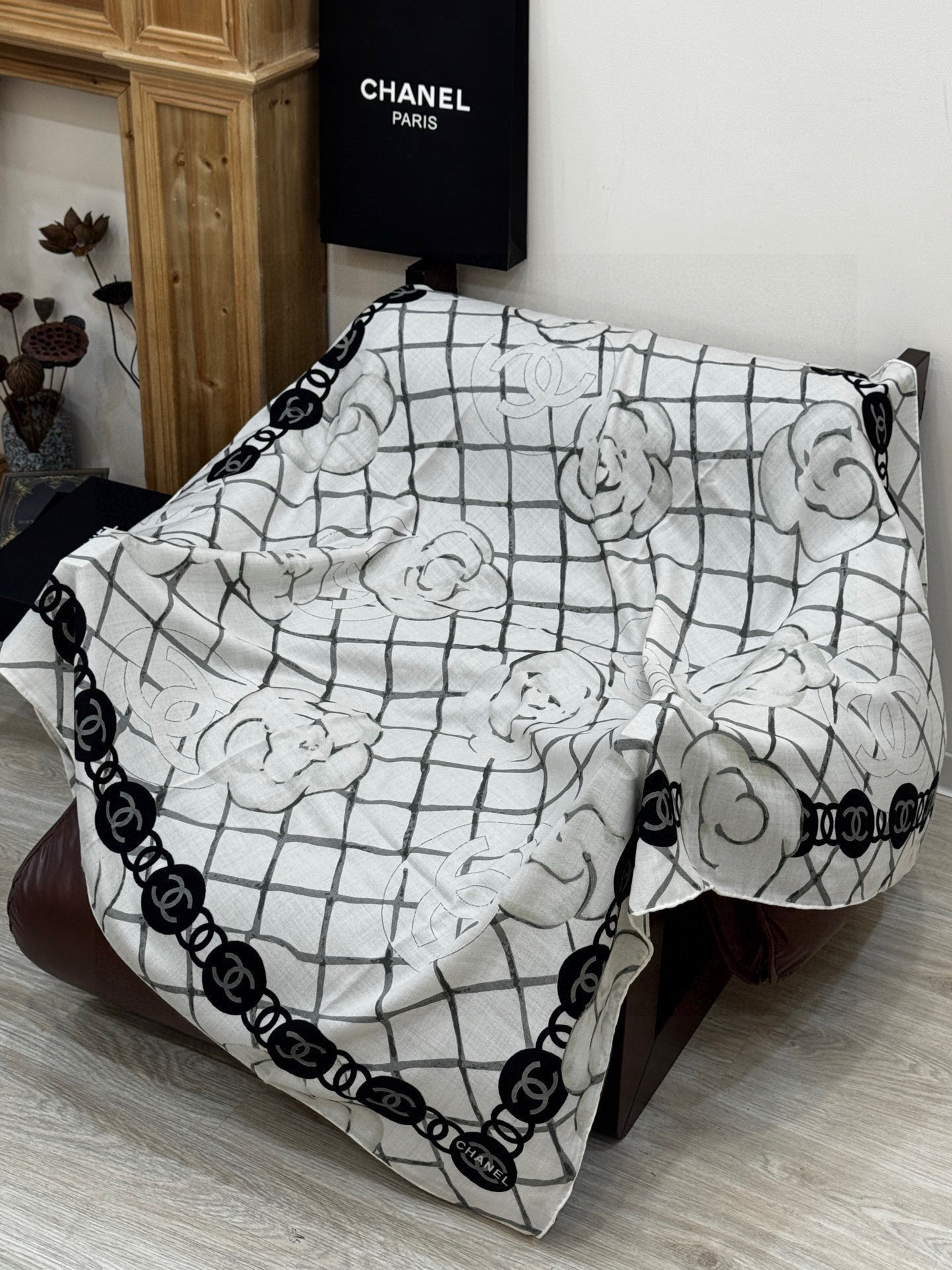 📦新款💖💖🏻🏻【山茶花印花140】140丝绒双面同色印花方巾‼️抢‼️VIP推荐 ‼️下手一定要快【高端