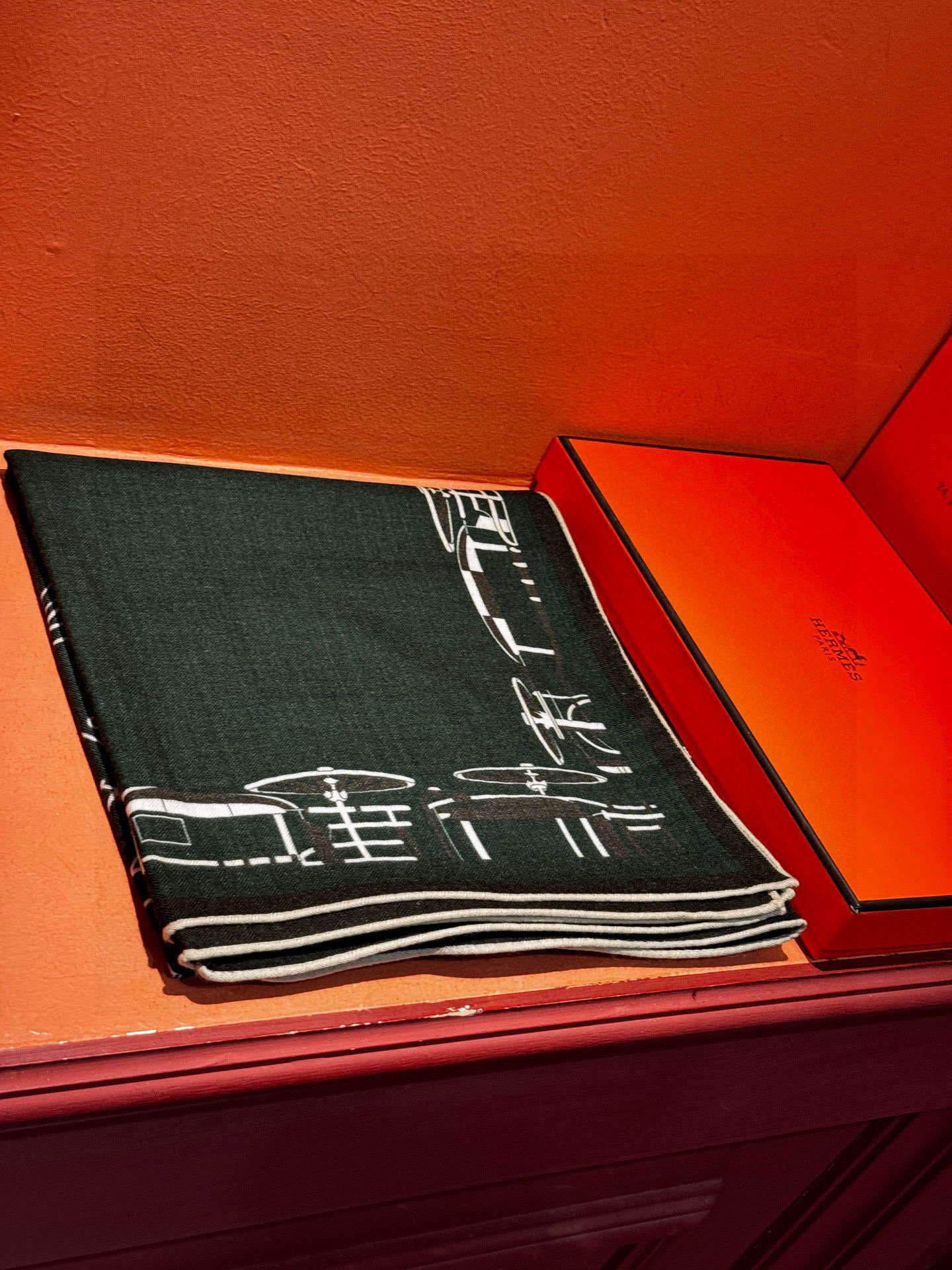 ✨✨HERMES 牛逼爆款 双面同色【马术的错综交叠140】【绝对顶级品质】💣超值回馈🎀绝对会尖叫的专柜