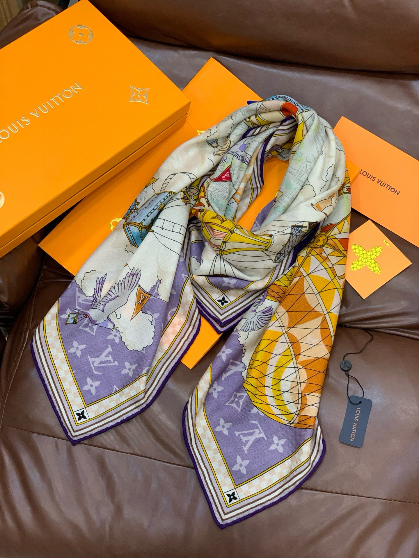 LV x TM 140披肩【140顶级丝绒双面同色披肩】本款LVxTMMonogram Multicol