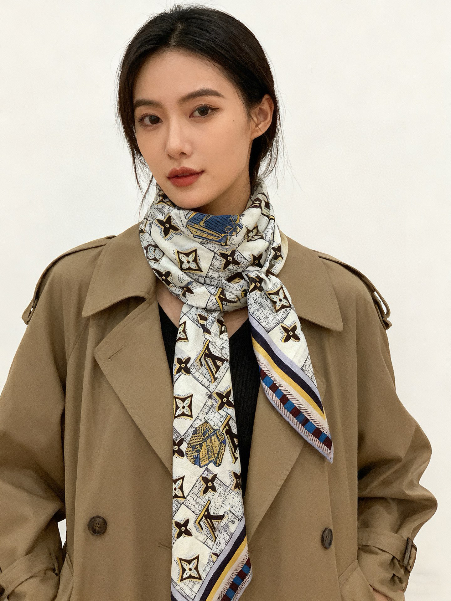 LV x TM 140披肩【140顶级丝绒双面同色披肩】本款LVxTMMonogram Multicol