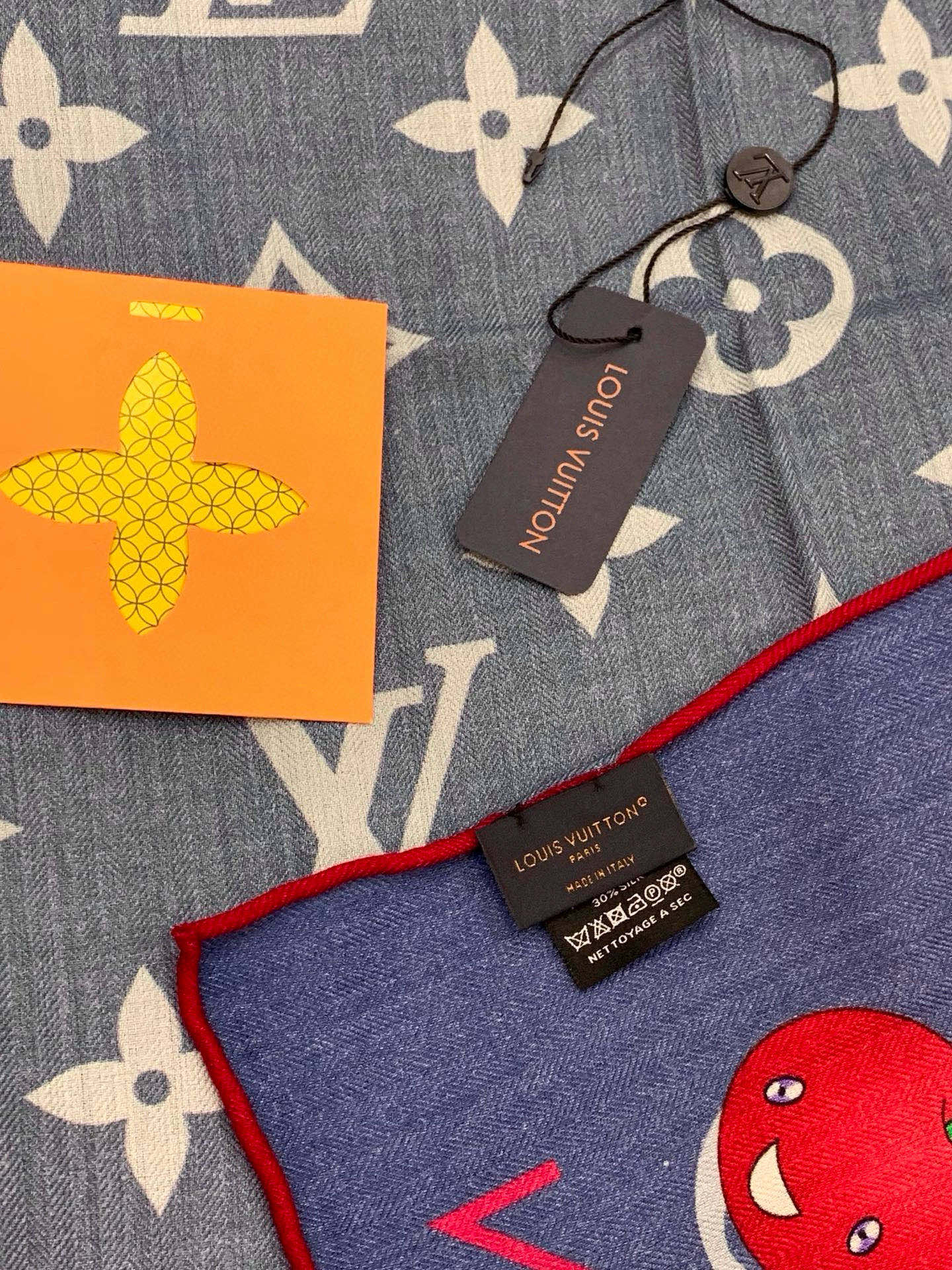 LV X TM MONOGRAMCERISE 140丝绒方巾【140双面丝绒同色】LV × TM Mon