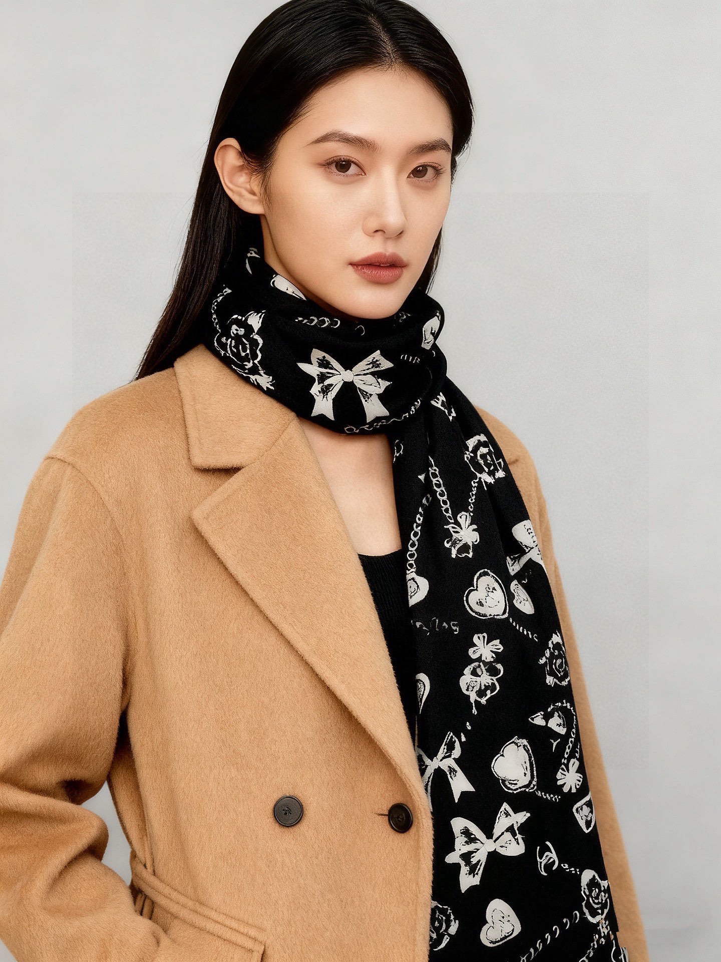 Chanel ~25秋冬新品～【爱心珍珠四叶草】【140双面丝绒披肩】手工卷边丝绒方巾（30%桑蚕丝70