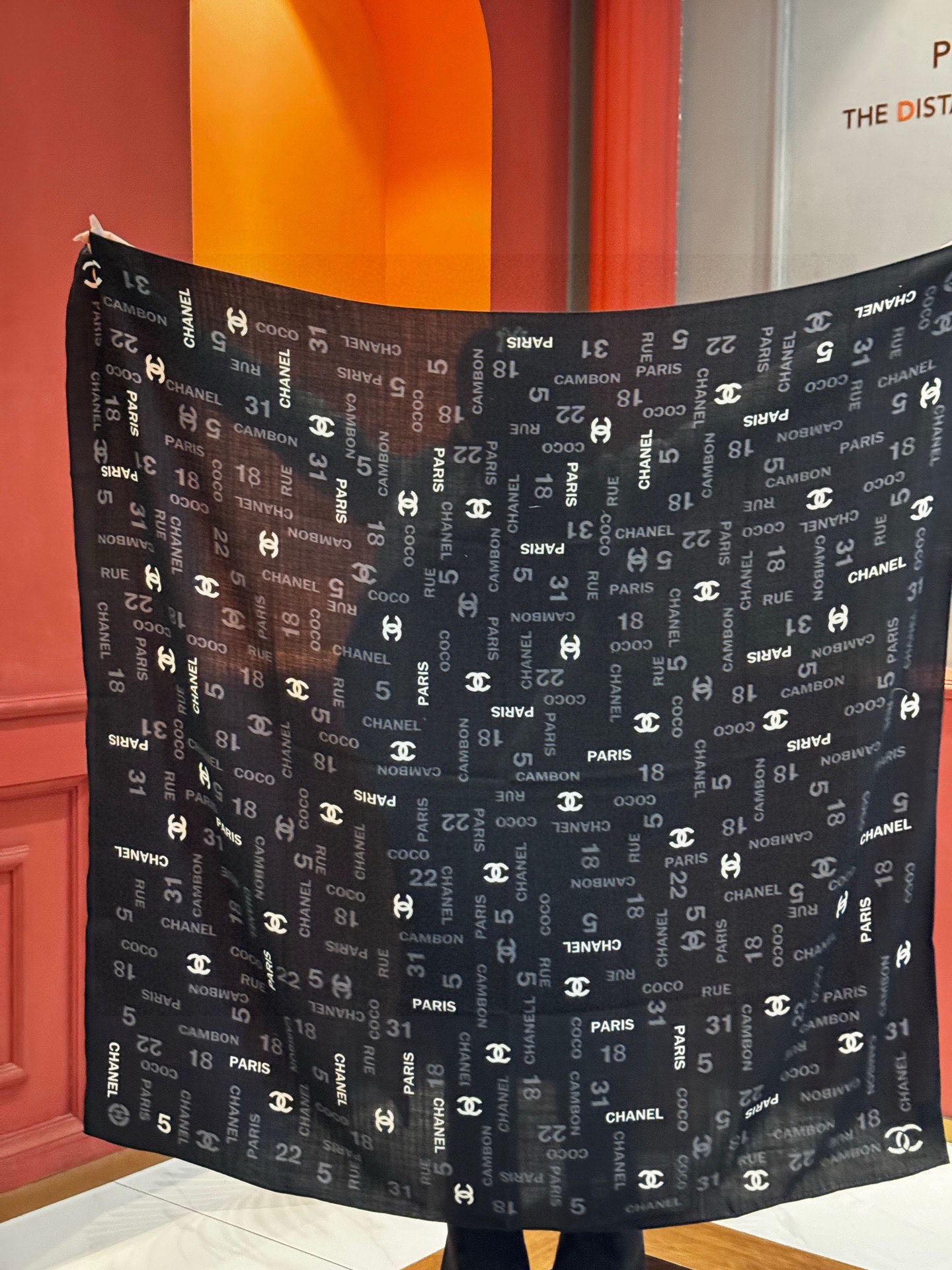 【升级双面同色 加密面料】 上新❤️ 140*140台版印花 黑白二色 高级都市新贵！山茶花的再一次邂逅