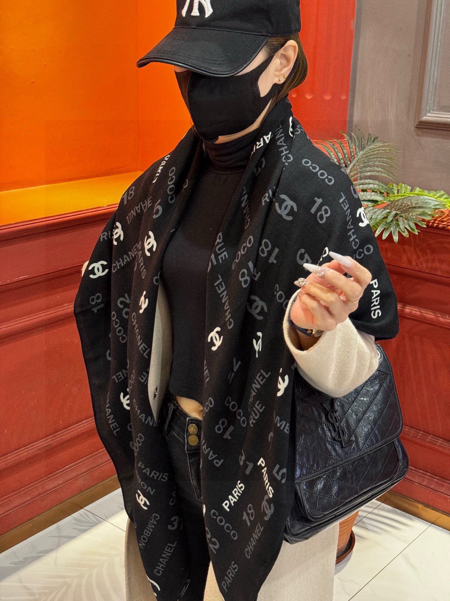 【升级双面同色 加密面料】 上新❤️ 140*140台版印花 黑白二色 高级都市新贵！山茶花的再一次邂逅