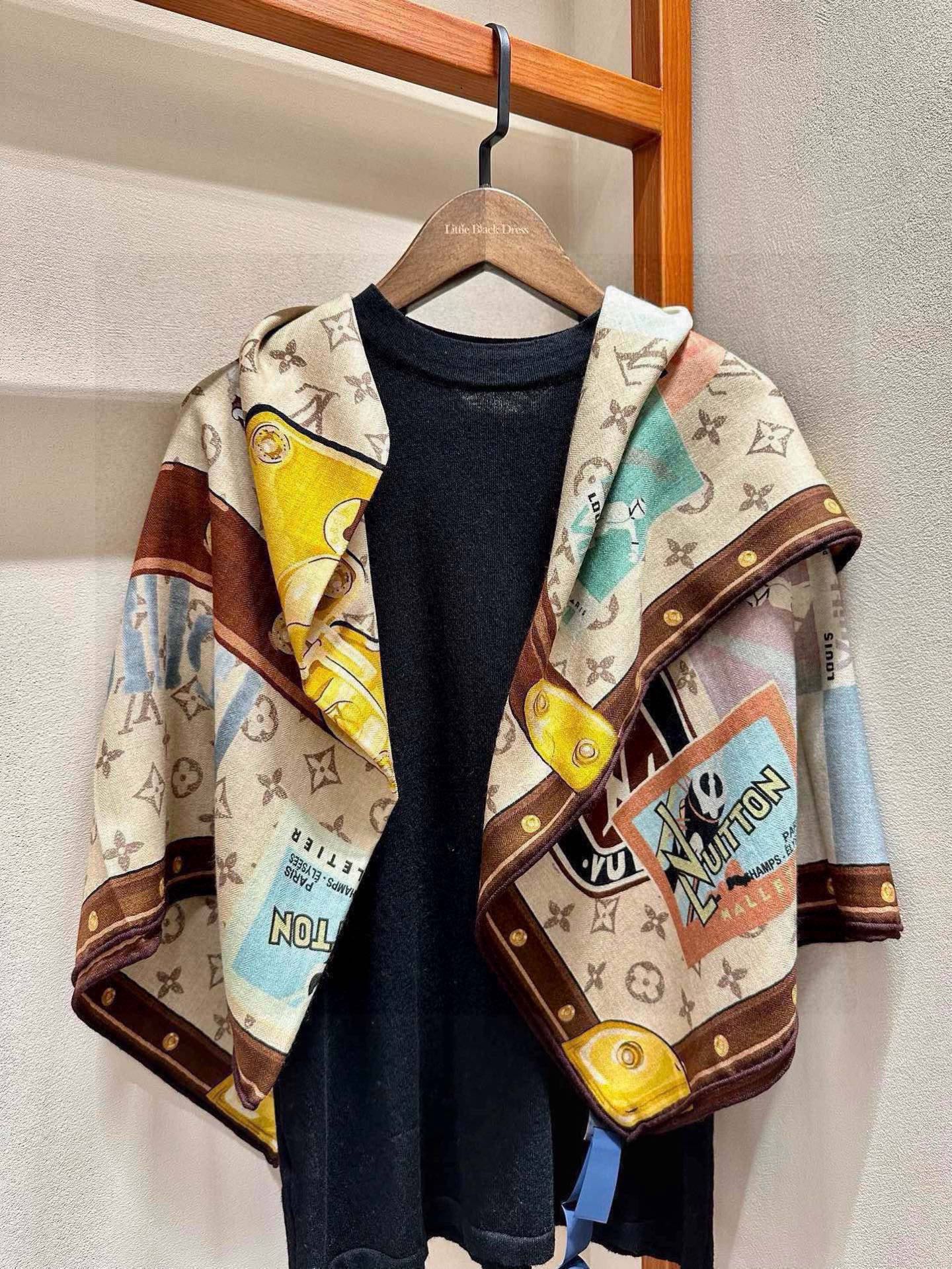 【LV】上新❤️ 路易威登 一款值得品细节的高货抠细节，从一个小块的配色去打败市场货140方巾 二个配色