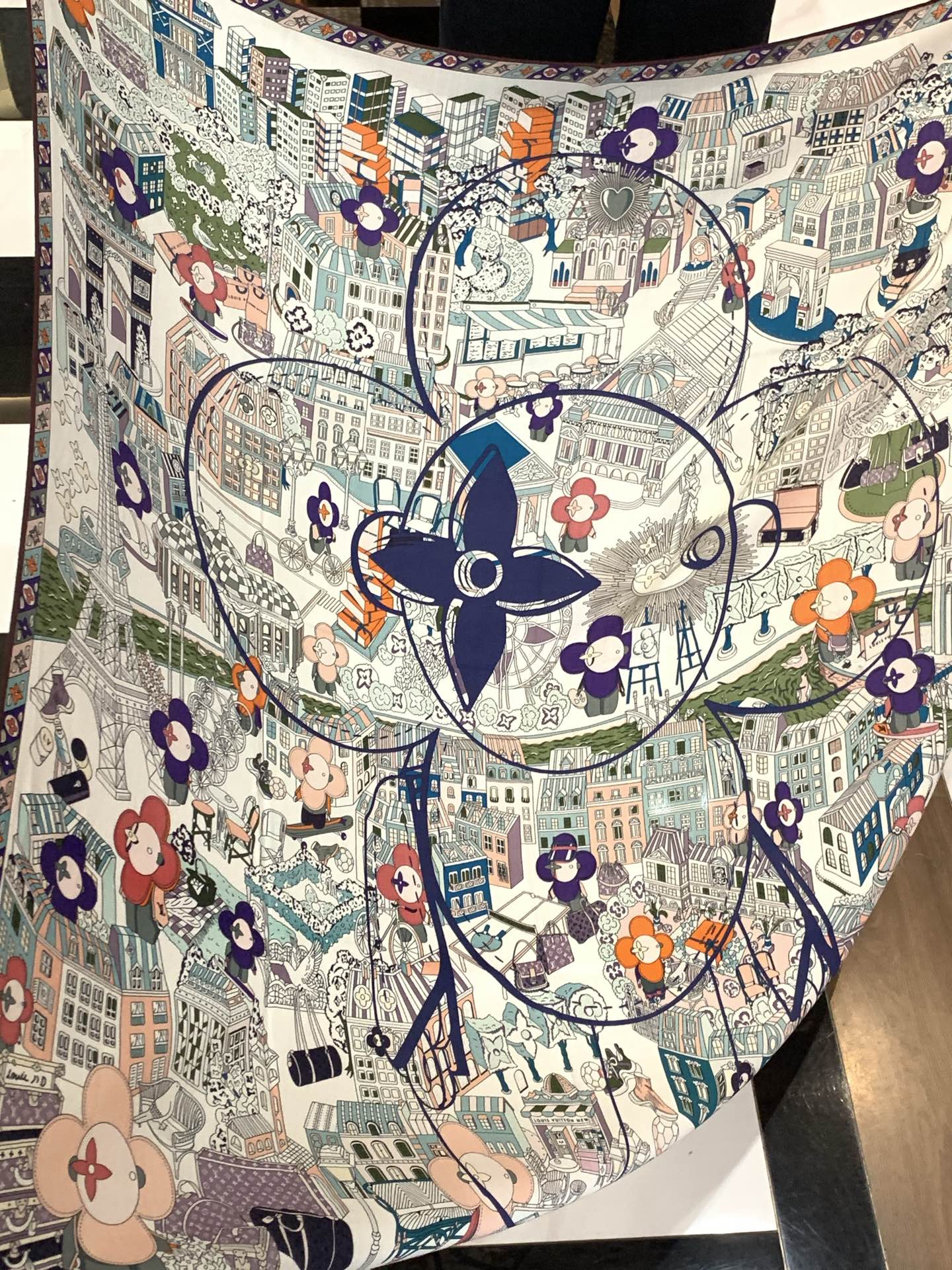 🆕L.viP 定制级别 【双面同色高奢丝绒方巾，baby绒级别的超柔触感】只有我家的品质才能叫丝绒方巾路