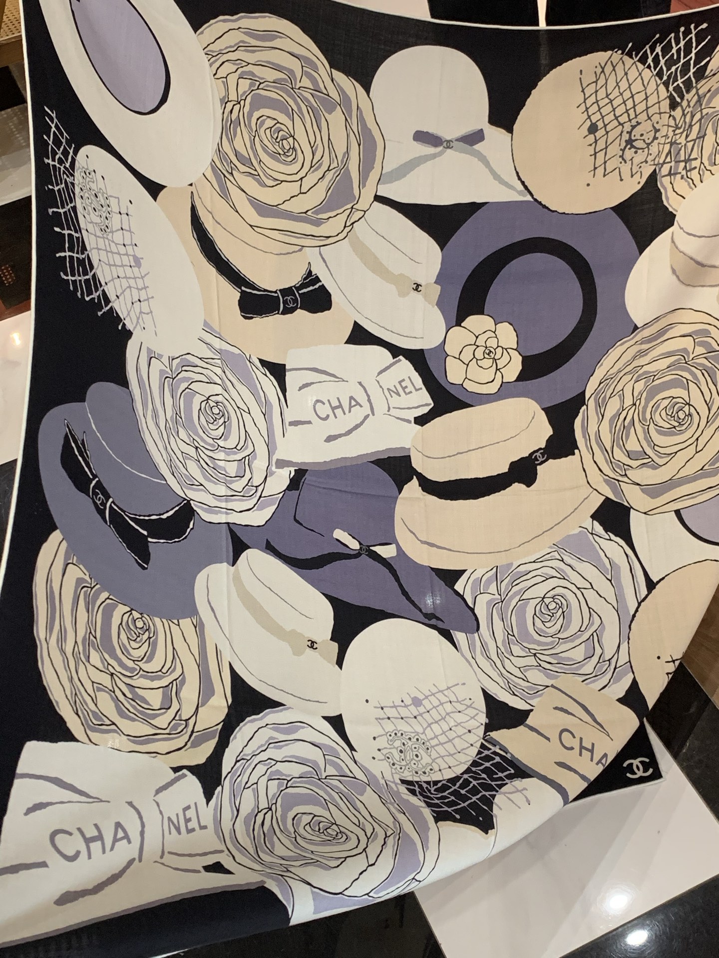 📦新款💖💖🏻🏻【山茶花印花140】140丝绒双面同色印花方巾‼️抢‼️VIP推荐 ‼️下手一定要快【高端