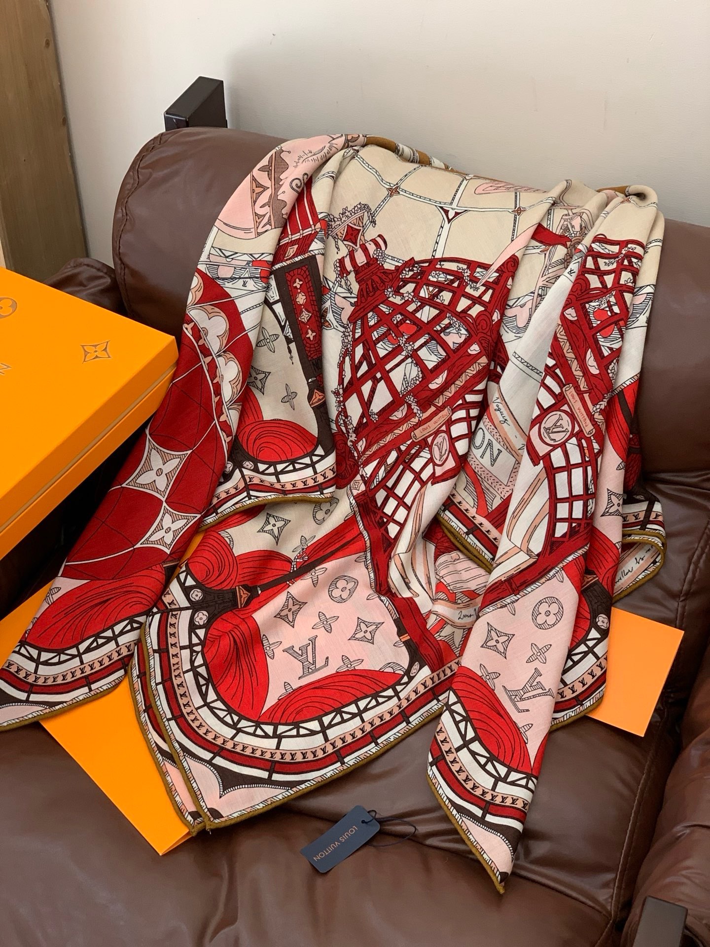 LV x TM 140披肩【140顶级丝绒双面同色披肩】本款LVxTMMonogram Multicol