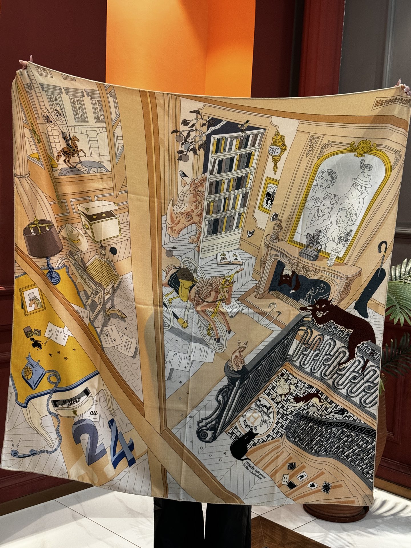 💟上新💞｛24号之谜｝羊绒大方巾[双面同色140]手工卷边H家是创意和作品故事的无限源泉，每季皆推出全新