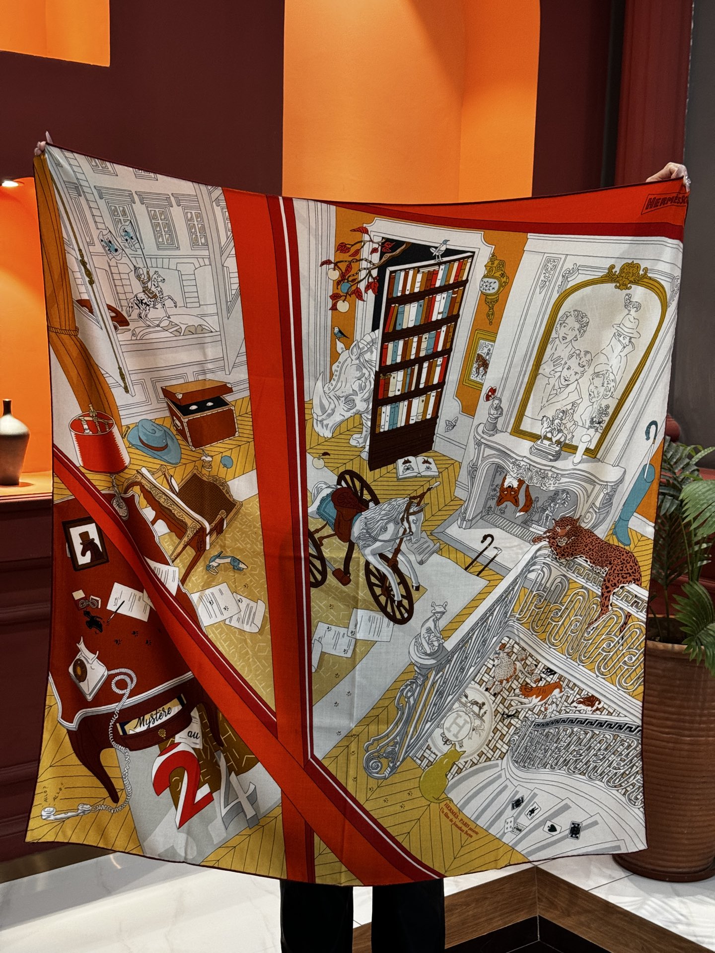 💟上新💞｛24号之谜｝羊绒大方巾[双面同色140]手工卷边H家是创意和作品故事的无限源泉，每季皆推出全新