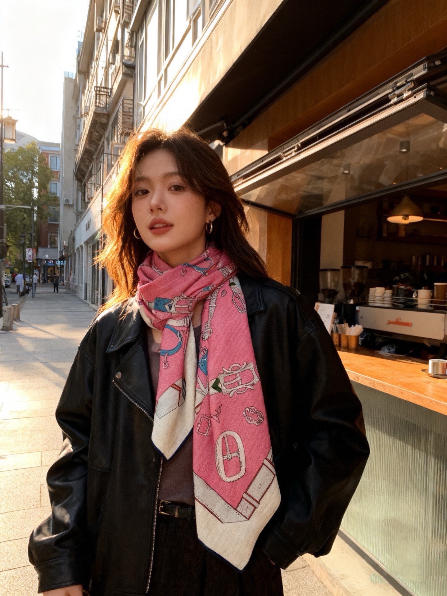 Scarf（围巾） Style White Scarf Lookbook Reference image 2