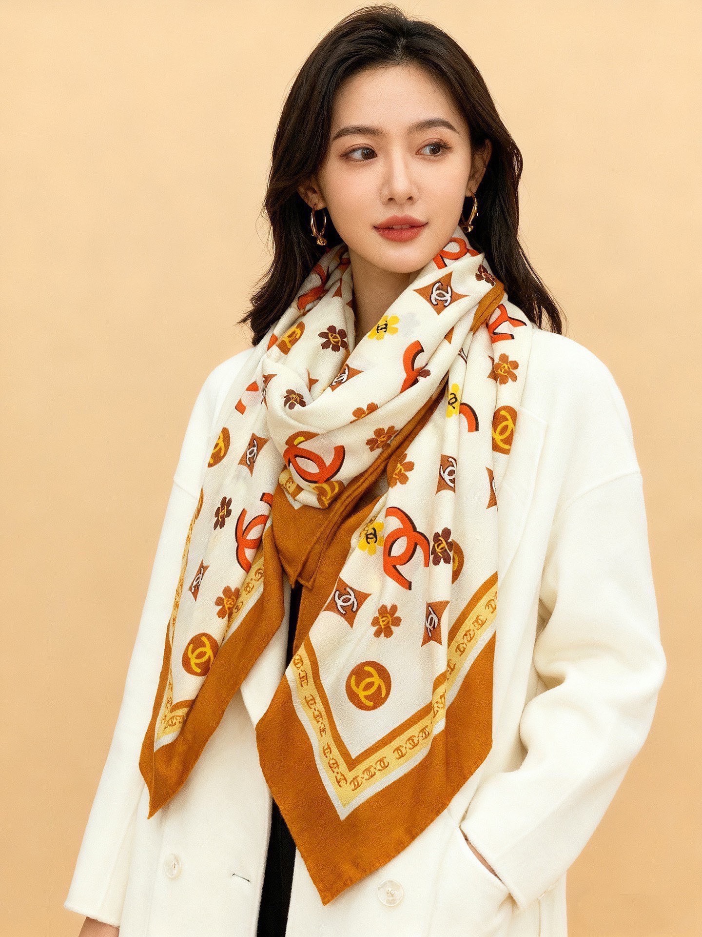 Scarf（围巾） Style Black Scarf Lookbook Reference image 1