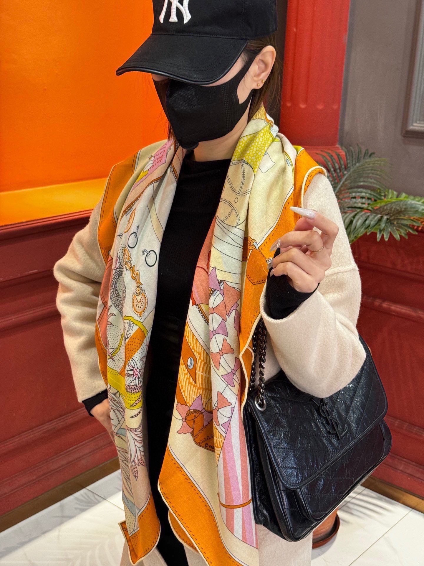 Scarf（围巾） Style Pink Scarf Lookbook Reference image 2