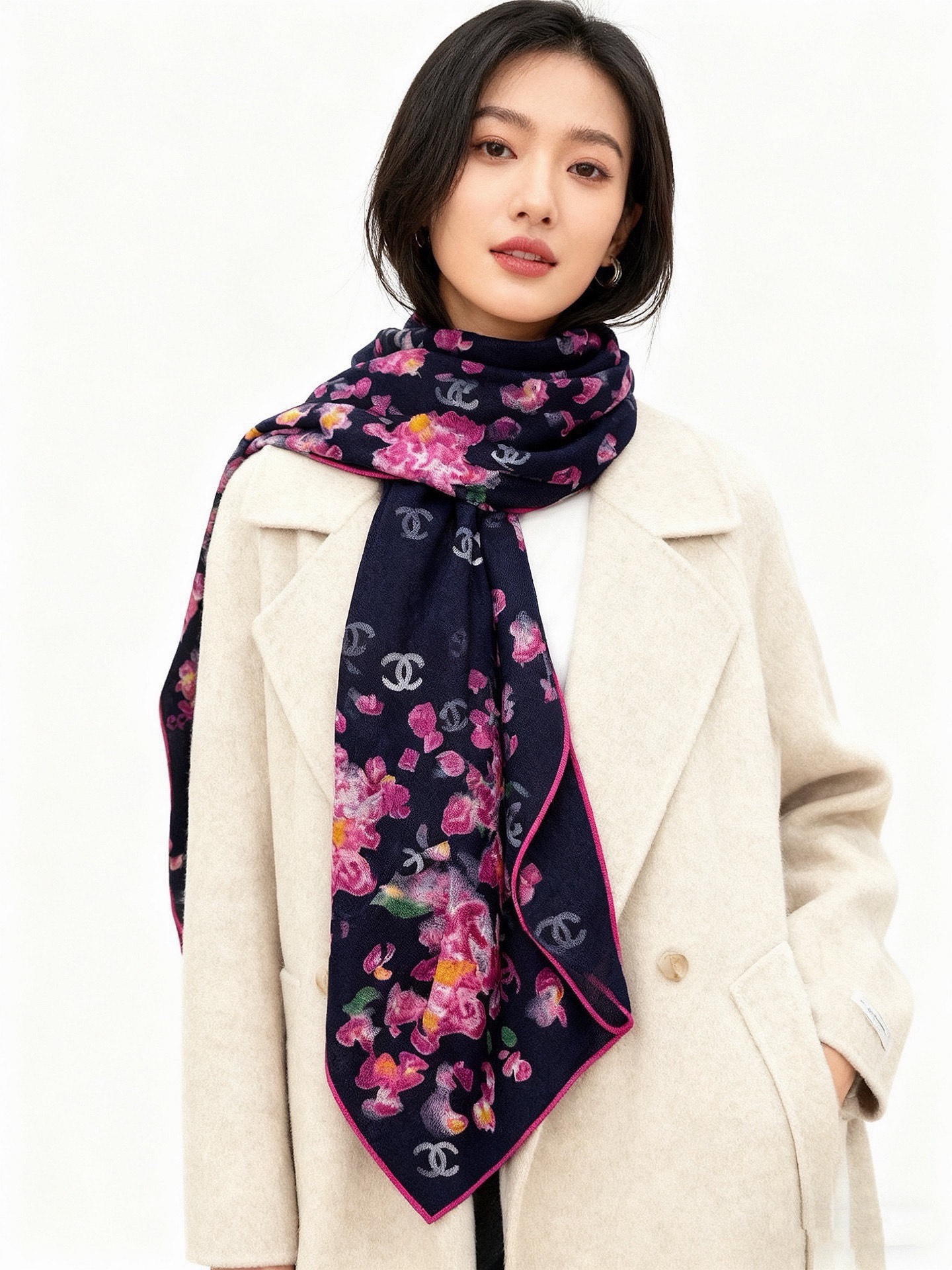 🌸·春日碎花Chanel 140丝绒双面披肩新款碎花花披肩超级有氛围感135*135cm的大尺寸配色太好