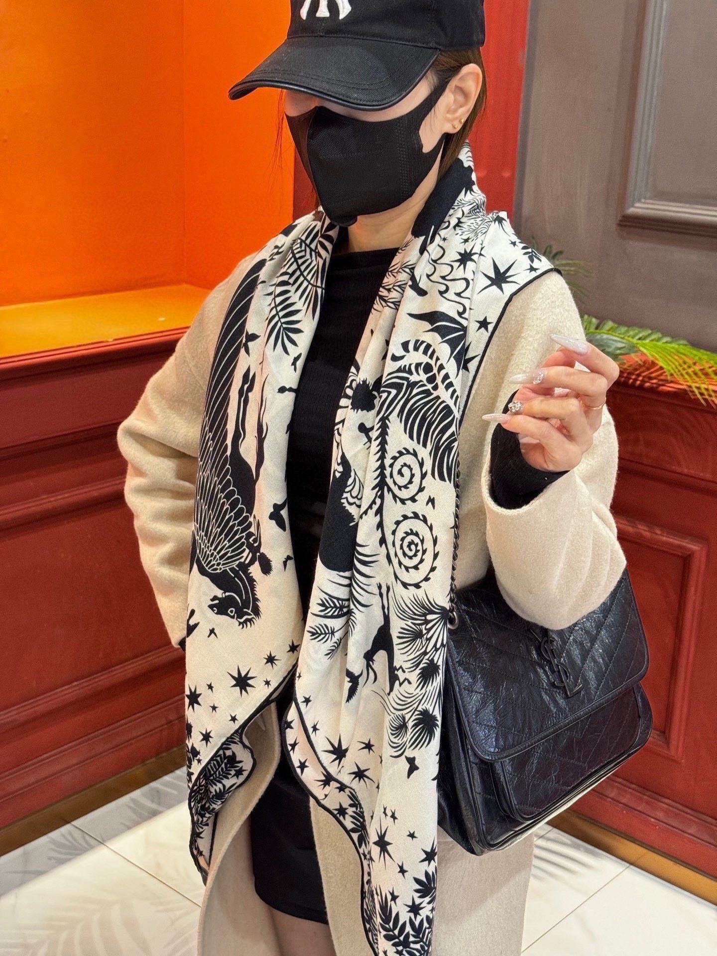 羊绒新款🆕👏👏买了都说好看‼️推荐💕爱马仕双面同色羊绒方巾【玛雅森林双面同色140】，顶级工艺超值‼️爱