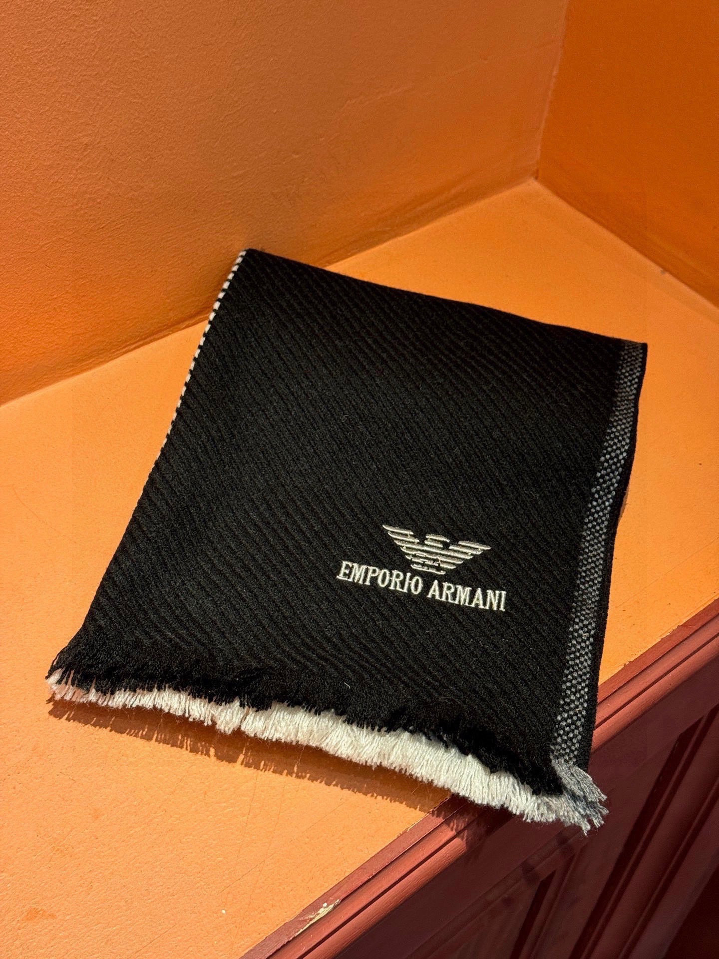 EMPORIO ARMANI。EA阿玛尼。秋冬新品，男士羊绒围巾。，无敌贴身质感，弹力极好，超级搭配王，