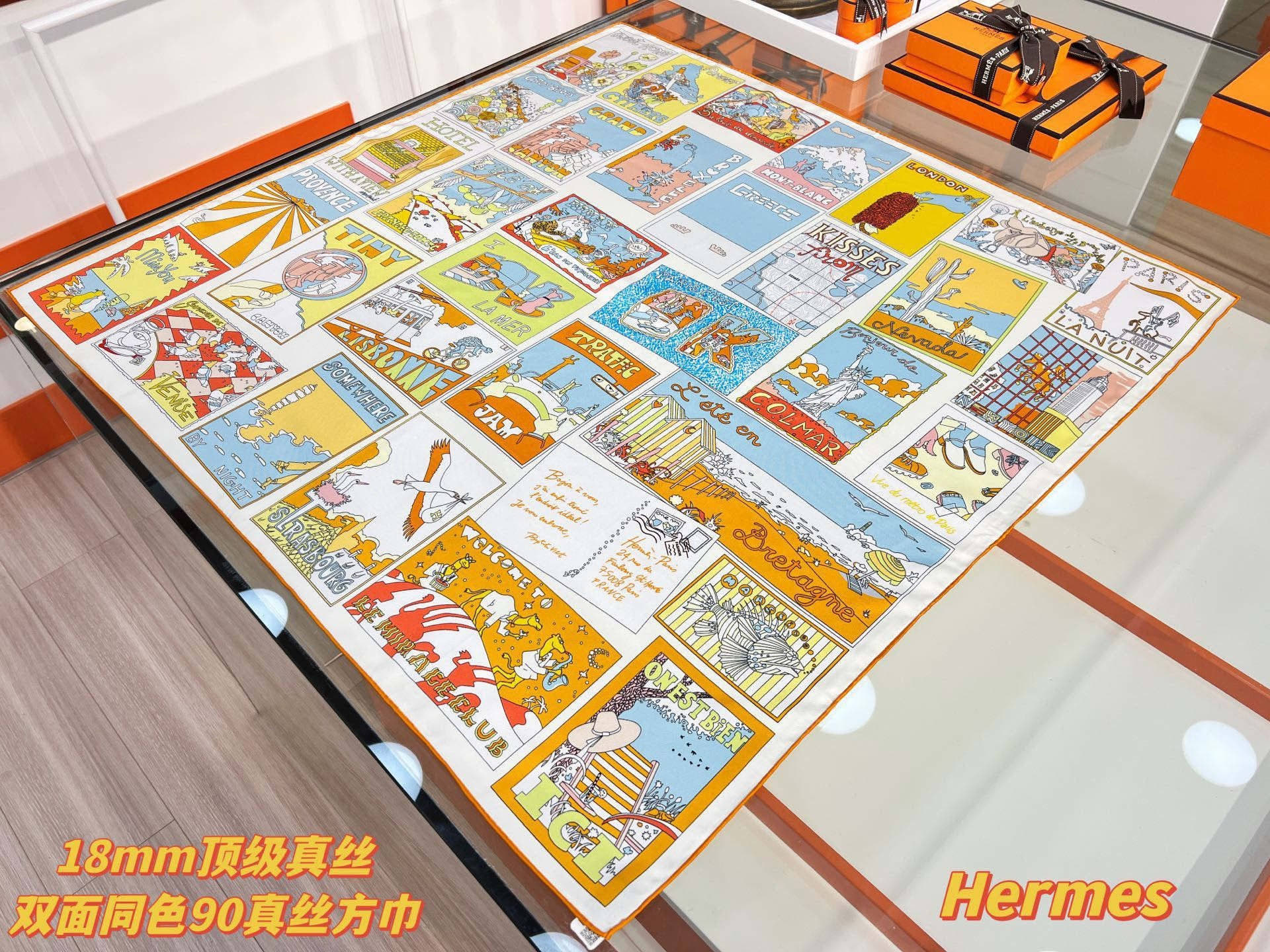 “乐享天地”90方巾-Hermes 丝巾名称：乐享天地设计师：BaPtiste Virot尺寸：88.5