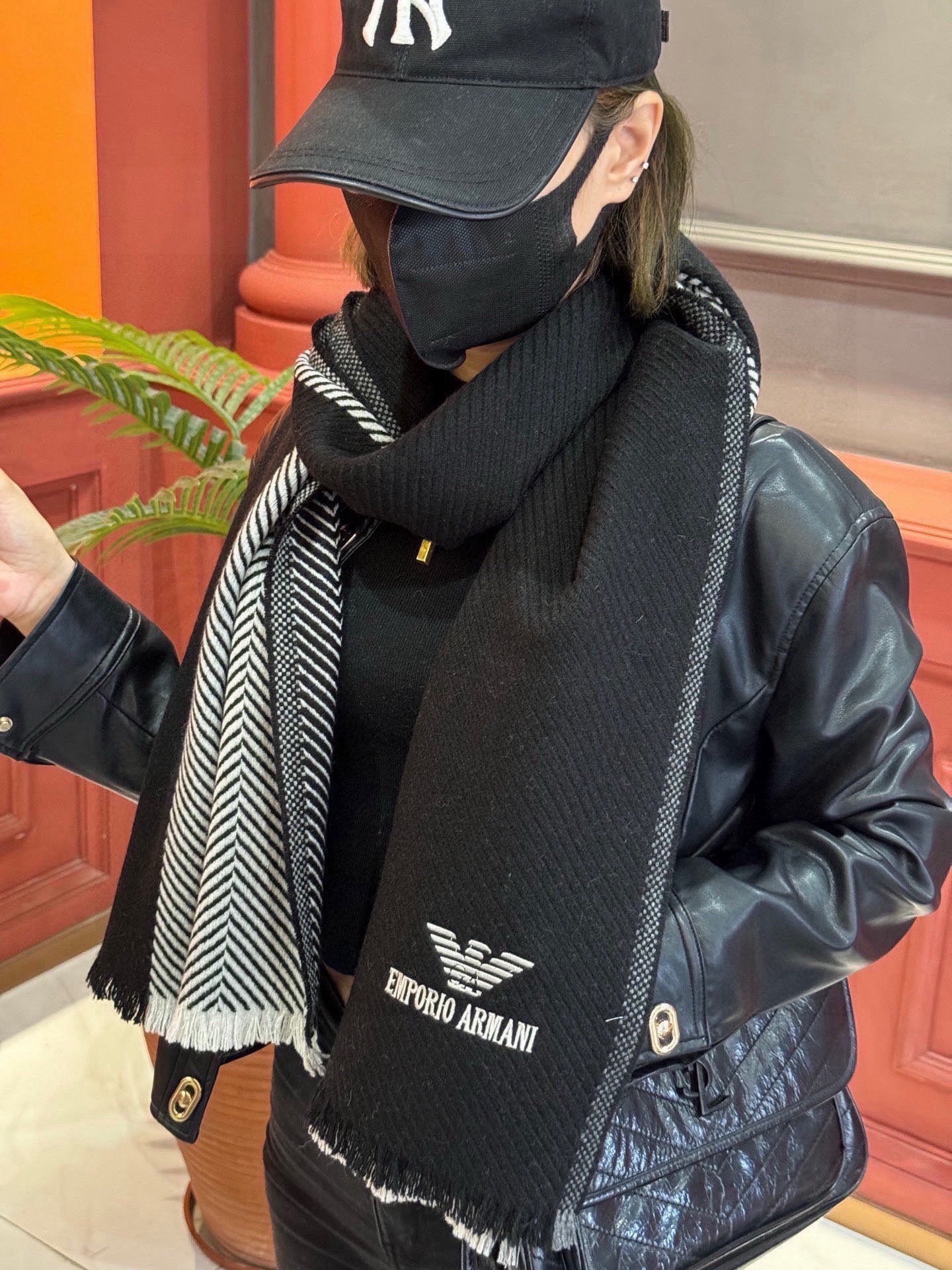 EMPORIO ARMANI。EA阿玛尼。秋冬新品，男士羊绒围巾。，无敌贴身质感，弹力极好，超级搭配王，