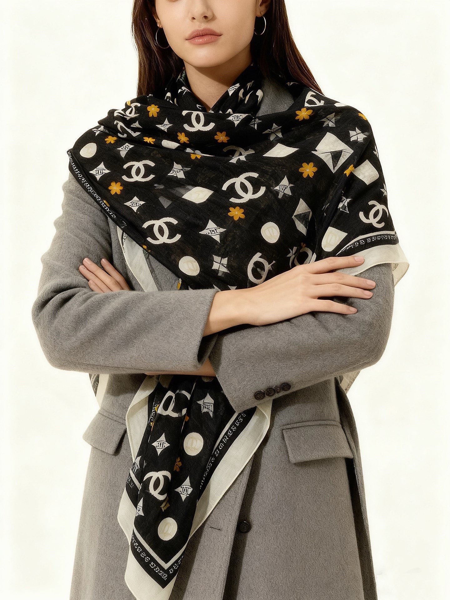 香奈儿上新❤️【Chanel】 经典茶花优雅Coco风，Chanel最新丝绒大方巾~气质到骨子里，香奶奶