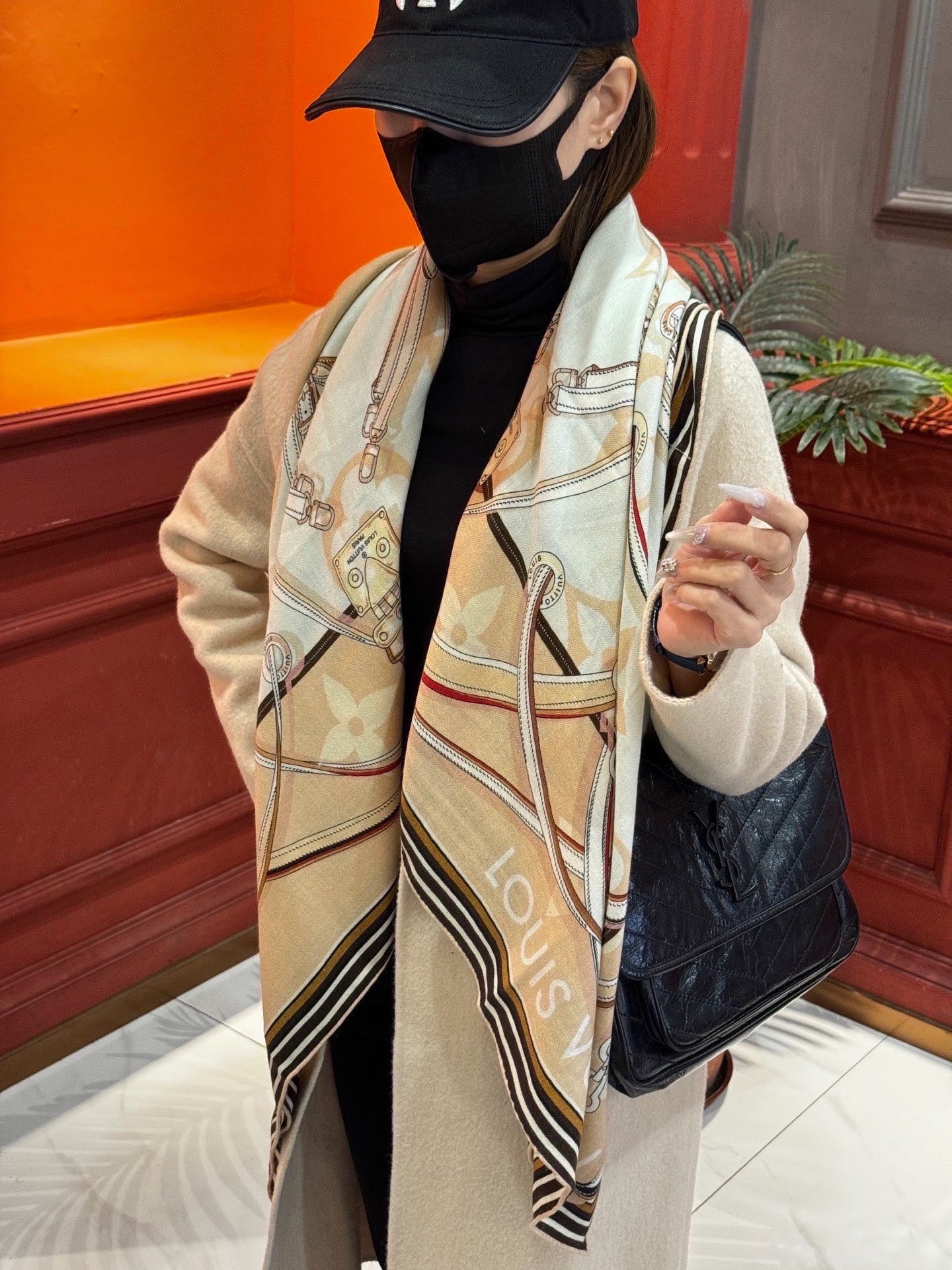 上新❤️ MONOGRAM JACQUARD DENIM140丝绒 方巾   【高定版  双面同色】有些