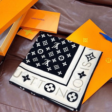 MONOGRAM INFINITY 140丝绒方巾【140顶级丝绒双面同色】Monogram Infin MONOGRAM INFINITY 140丝绒方巾【140顶级丝绒双面同色】Monogram Infin