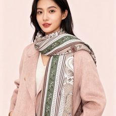 上新💕。丝绒方巾 【爱马仕春夏 亚马逊的庆典 Bandana,佩斯利花纹,生机勃勃的图案】(双面同色方巾 上新💕。丝绒方巾 【爱马仕春夏 亚马逊的庆典 Bandana,佩斯利花纹,生机勃勃的图案】(双面同色方巾