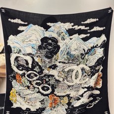 Chanel 高级手工坊系列~~【140顶级丝绒双面同色披肩】25高级手工坊系列作品梦幻而极具电影感,灵 Chanel 高级手工坊系列~~【140顶级丝绒双面同色披肩】25高级手工坊系列作品梦幻而极具电影感,灵