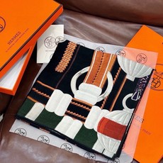 💟上新💞 【双面同色】HERMES 牛逼爆款单款单色 绝对顶级品质】💣超值回馈🎀绝对会尖叫的专柜品质😈💎 💟上新💞 【双面同色】HERMES 牛逼爆款单款单色 绝对顶级品质】💣超值回馈🎀绝对会尖叫的专柜品质😈💎