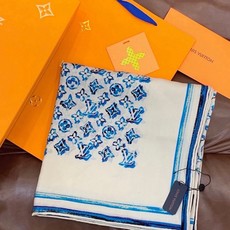 LV x TM 140披肩【140顶级丝绒双面同色披肩】本款L Multicolor披肩出自路易威登与知 LV x TM 140披肩【140顶级丝绒双面同色披肩】本款L Multicolor披肩出自路易威登与知