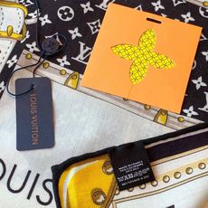 MY NEVERFULL 140丝绒方巾【140顶级丝绒双面同色】My Neverfull 丝绒方巾回溯 MY NEVERFULL 140丝绒方巾【140顶级丝绒双面同色】My Neverfull 丝绒方巾回溯