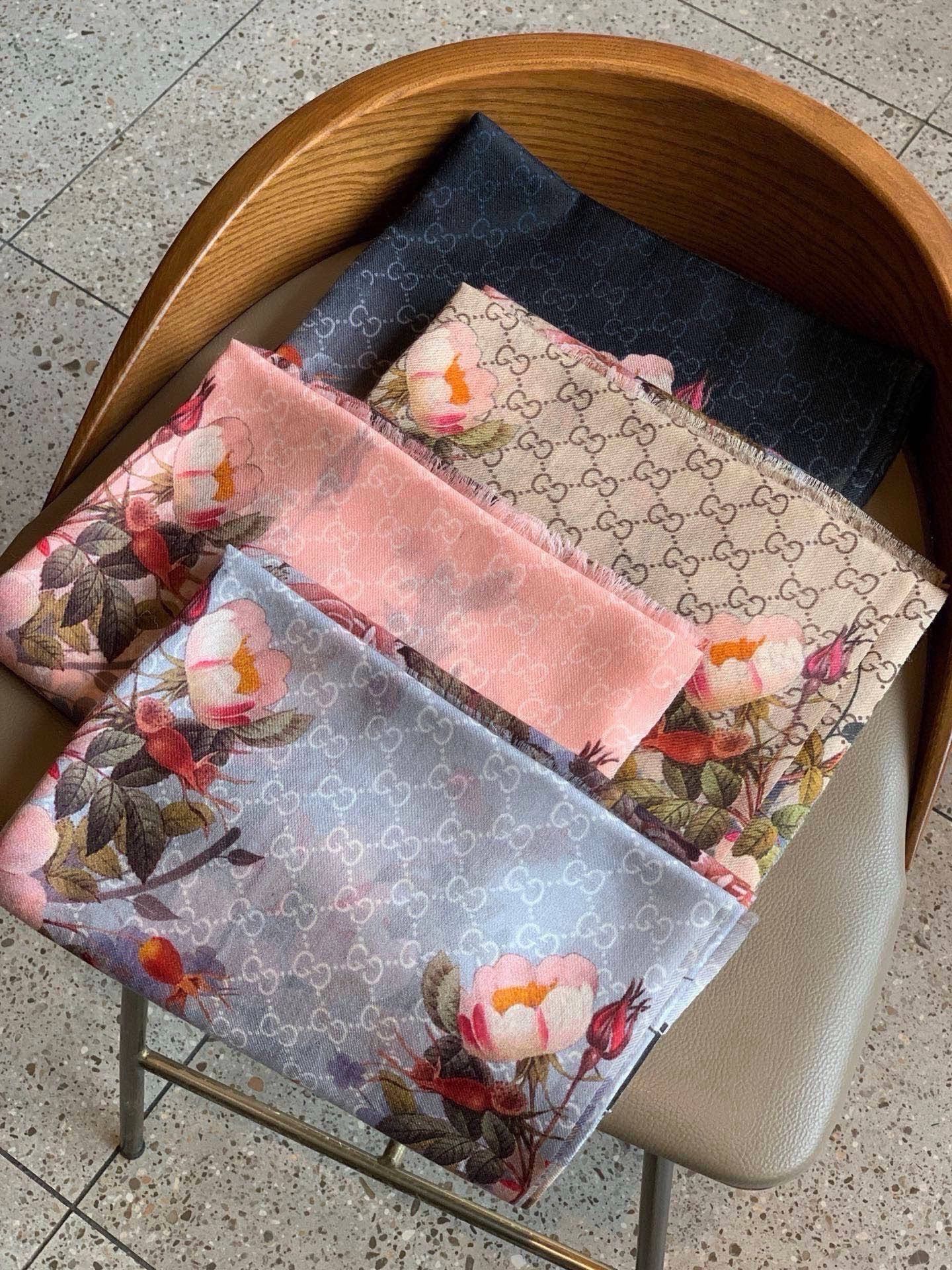 💟秀外慧中，美到过分❗️上身效果疯狂的喜欢❗️Gucci New~300支高端戒指绒！真心美爆了的设计，