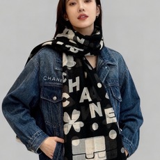 重点推荐!!!高级舒适时髦气质,相信我的就收吧!香奈儿这款触动内心的柔美围巾,无法模仿的颜色和气质!!! 重点推荐!!!高级舒适时髦气质,相信我的就收吧!香奈儿这款触动内心的柔美围巾,无法模仿的颜色和气质!!!