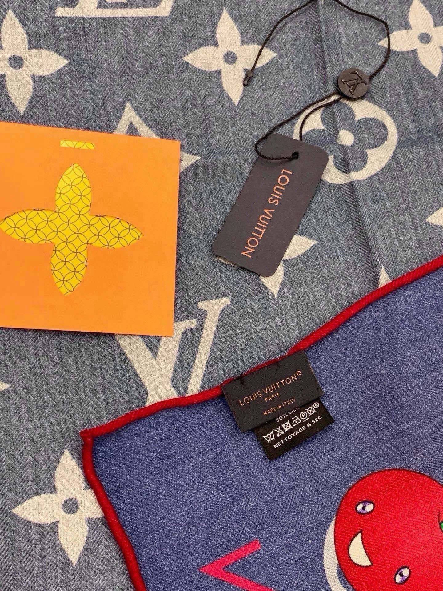 LV X TM MONOGRAMCERISE 140丝绒方巾【140双面丝绒同色】LV × TM Mon