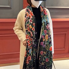 会发光发亮的围巾💃🏻💃🏻D家【D花香明媚】‼️抢‼️VIP推荐 ‼️👍下手一定要快【高端 大爱 ‼️纯羊 会发光发亮的围巾💃🏻💃🏻D家【D花香明媚】‼️抢‼️VIP推荐 ‼️👍下手一定要快【高端 大爱 ‼️纯羊