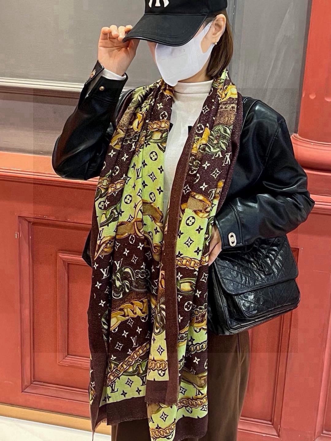 会发光发亮的围巾真心赞‼️驴家【L链条花纹银丝长巾】银丝印花羊绒长巾，2023新款方巾来撷Noufice