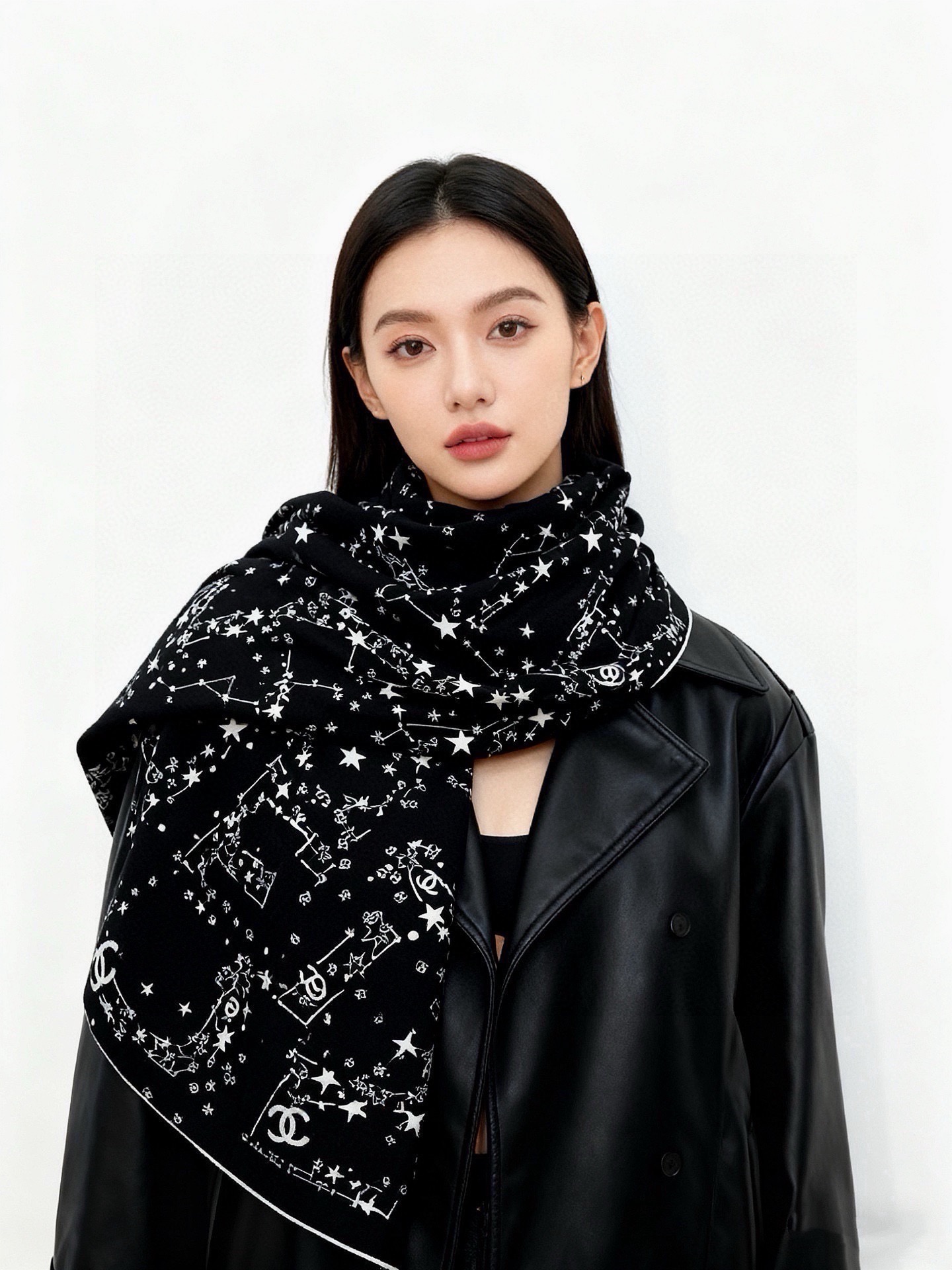 Chanel ~新品～【140顶级丝绒双面同色】繁星点点与双C的完美结合适合各种场合搭配使用黑白两色经典