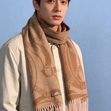 爱马仕👍巴黎时装展商务男士女士羊绒围巾🔥代工厂臻选上乘的超细羊绒纤维 进行纯手工精梳处理 耗时耗力 再以 爱马仕👍巴黎时装展商务男士女士羊绒围巾🔥代工厂臻选上乘的超细羊绒纤维 进行纯手工精梳处理 耗时耗力 再以