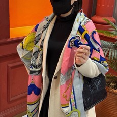 【双面同色】原单爱马仕140cm丝绒方巾💕 甜蜜的鞍具,装饰家芳登和佩西耶设计的一款餐盘增添骑士般的浪漫 【双面同色】原单爱马仕140cm丝绒方巾💕 甜蜜的鞍具,装饰家芳登和佩西耶设计的一款餐盘增添骑士般的浪漫